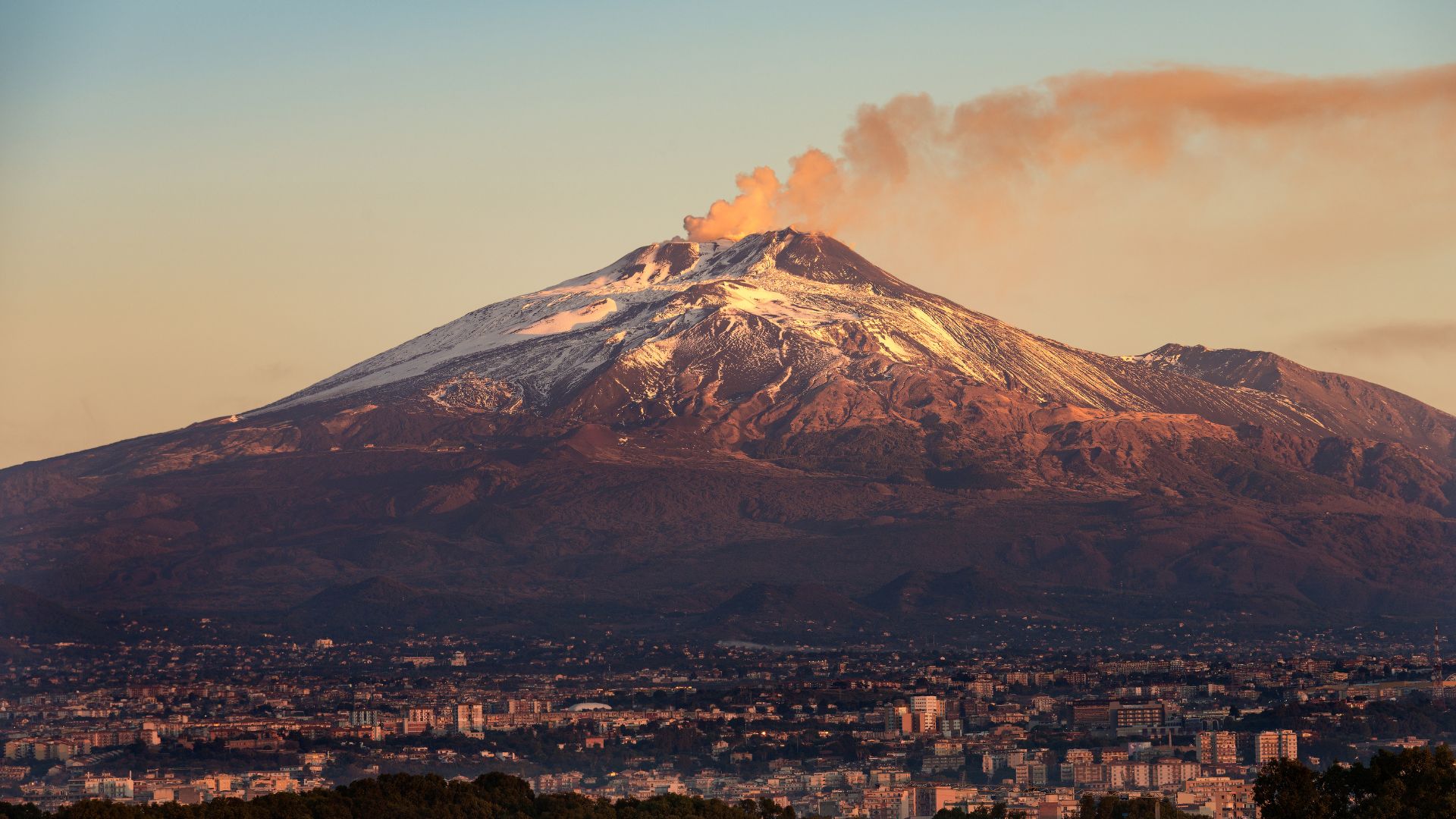 Sicily Volcano Trail – Une aventure unique au cœur des volcans de Sicile